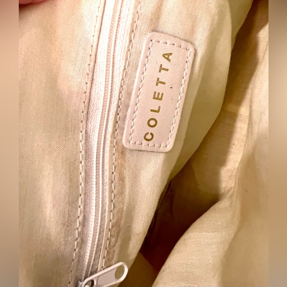 COLETTA VINTAGE Elegant Cream Shoulder Bag W Beautiful Gold Detail EUC⭐️🤍 - Picture 5 of 11